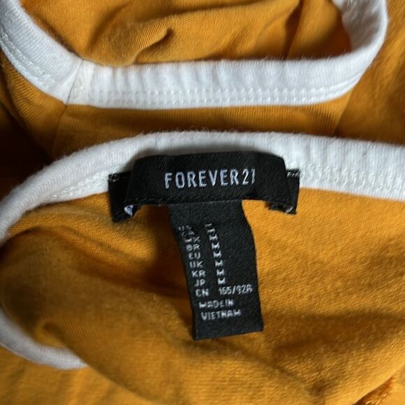 Top   - Picture 2 of 3